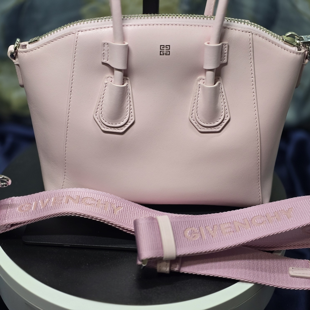 Givenchy Mini Antigona Sport Bag In Blossom Pink-Full Inclusion-NWT - Picture 2 of 16